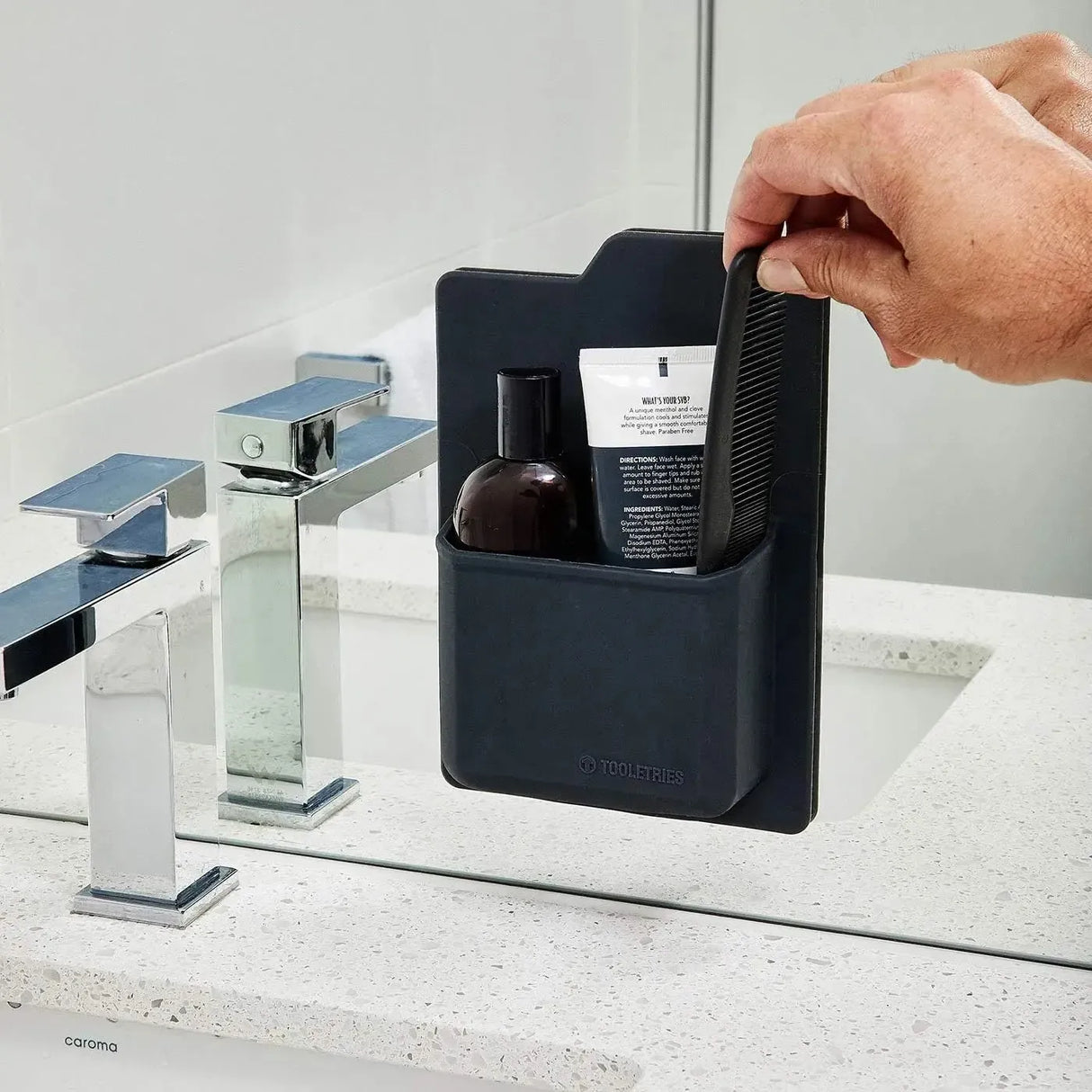 The James - Toiletry Organizer