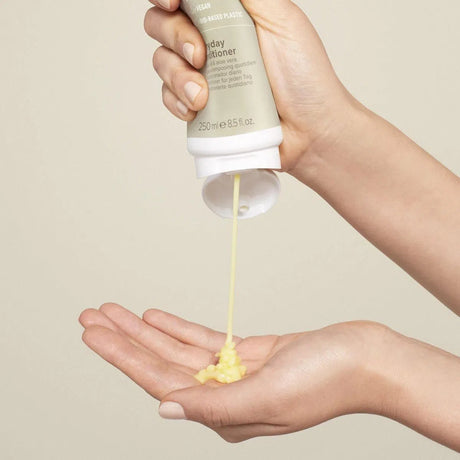 Clean Beauty Everyday Conditioner